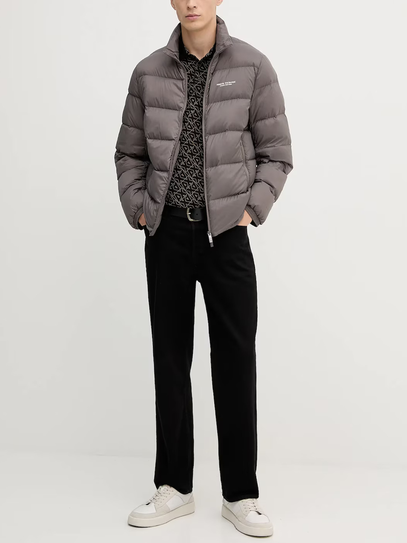 Куртки и дубленки Armani Exchange модель XM001575-AF16927-U8092 Фото