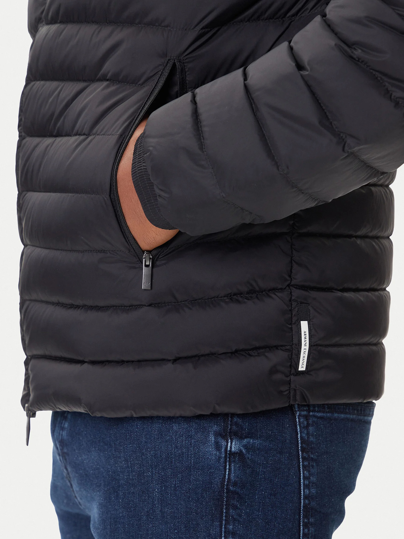 Куртки и дубленки Armani Exchange модель XM001577-AF16927-UC001 Куртки и дубленки Armani Exchange модель XM001577-AF16927-UC001 Фото