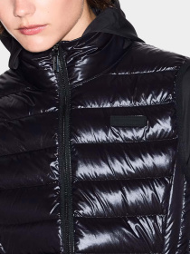 Куртки и дубленки Armani Exchange модель XW001921-AF18757-UC001 Фото