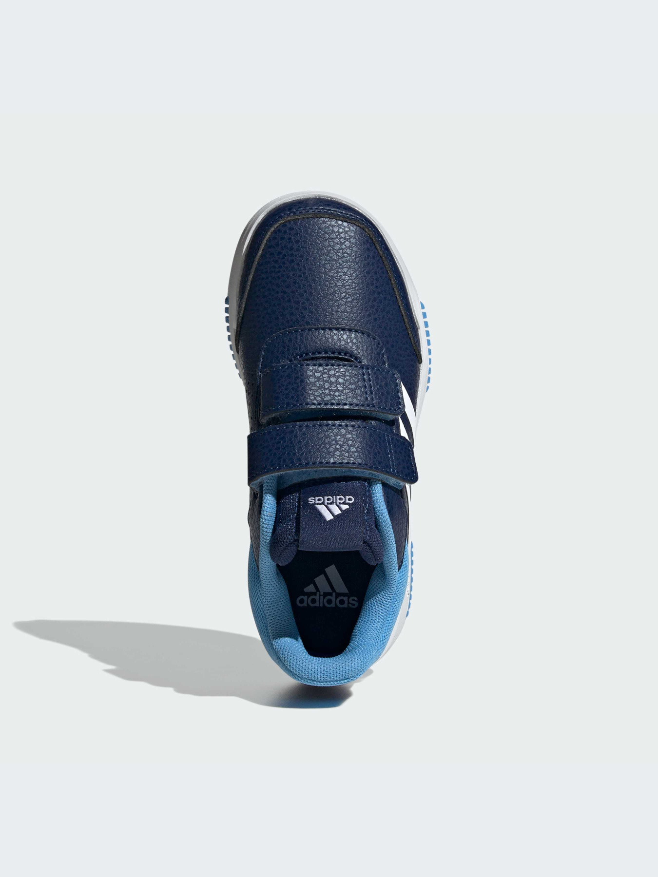 Кроссовки Adidas модель IE0922-KZ Кроссовки Adidas модель IE0922-KZ Фото