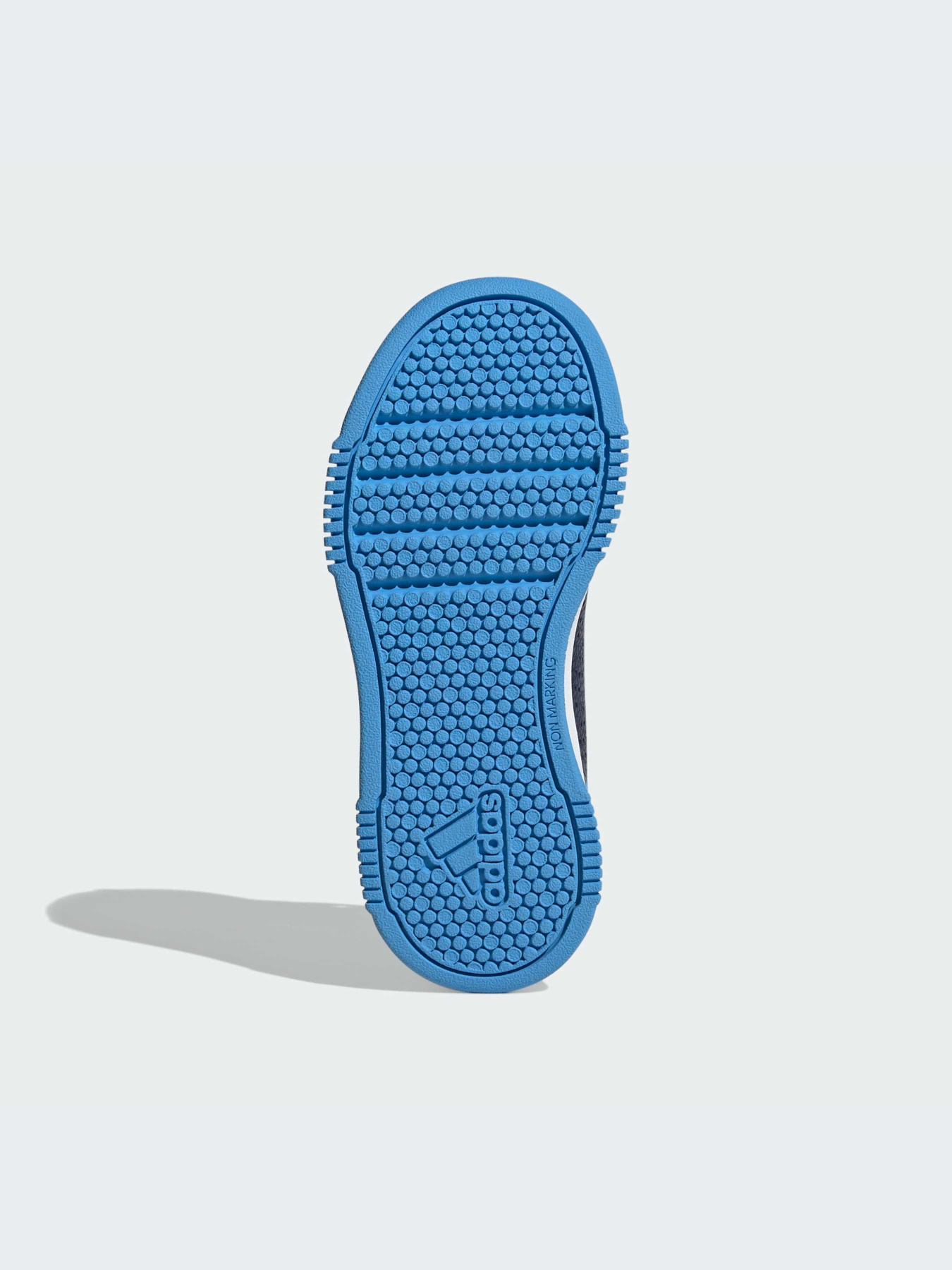 Кроссовки Adidas модель IE0922-KZ Кроссовки Adidas модель IE0922-KZ Фото