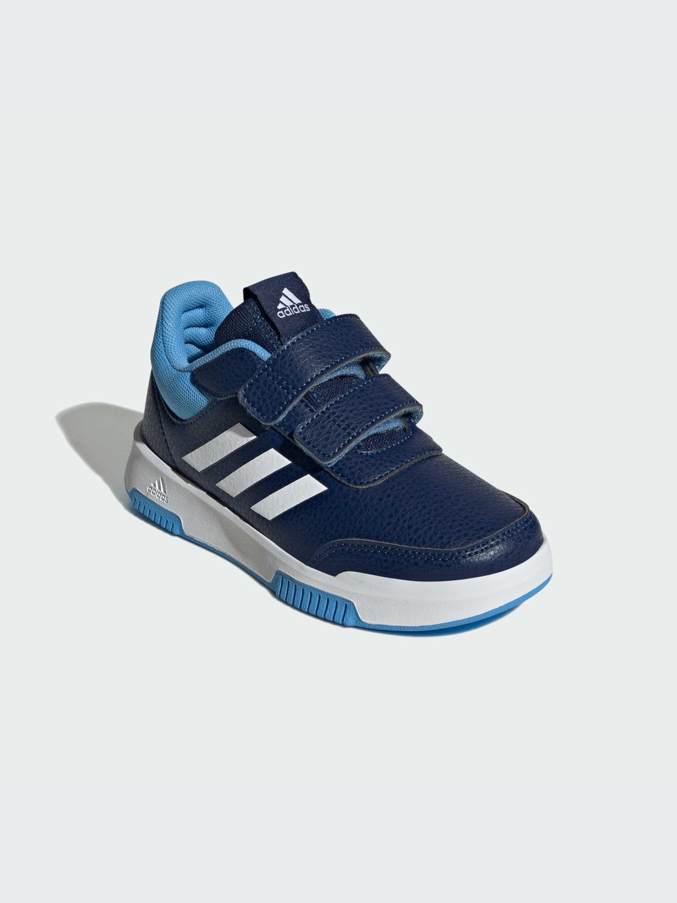 Кроссовки Adidas модель IE0922-KZ Кроссовки Adidas модель IE0922-KZ Фото