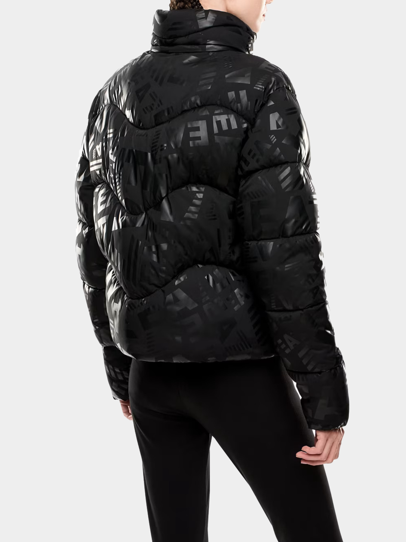 Куртки и дубленки EA7 модель 7W000654-AF16408-FC202 Фото