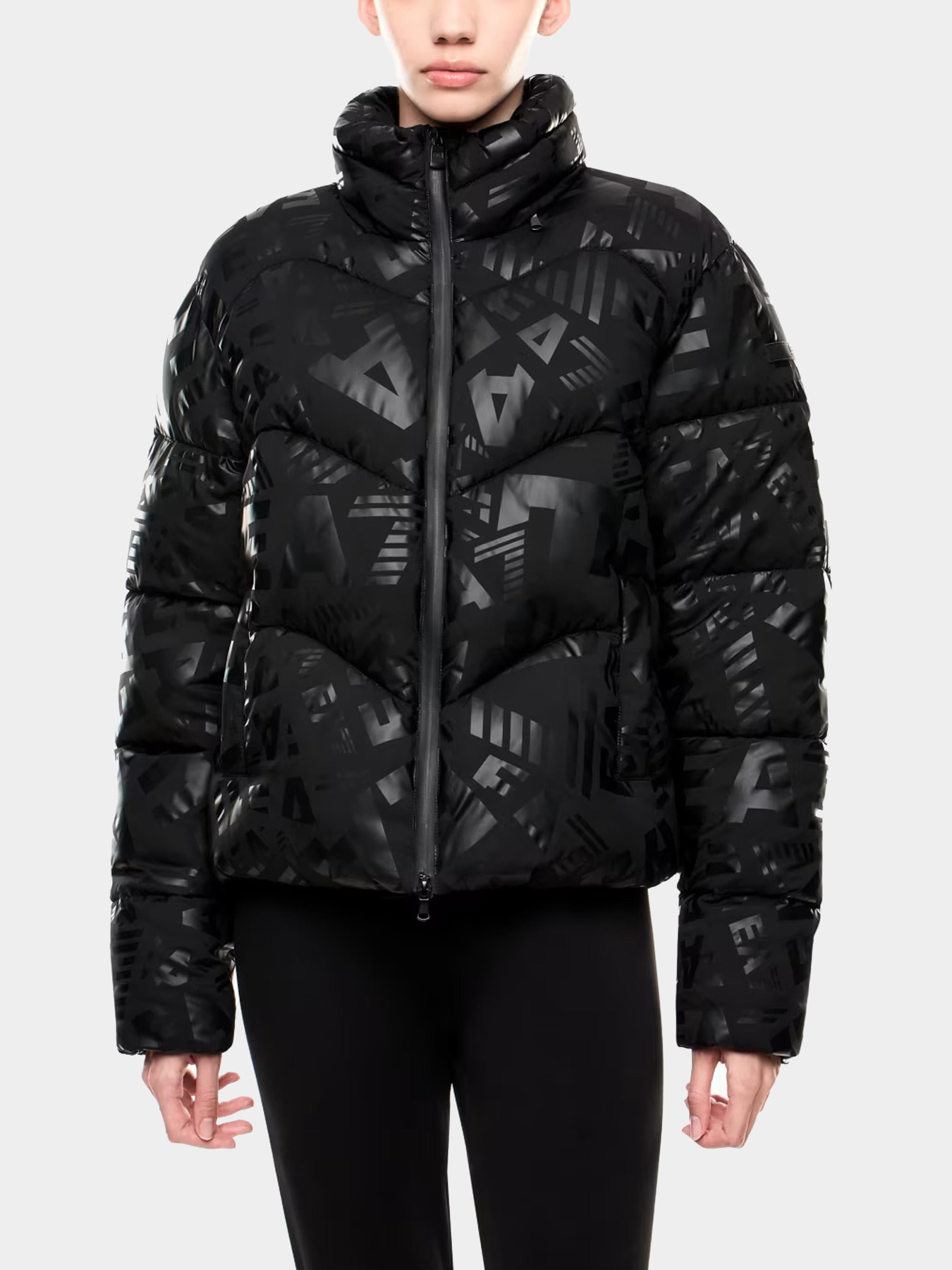 Куртки и дубленки EA7 модель 7W000654-AF16408-FC202 Фото