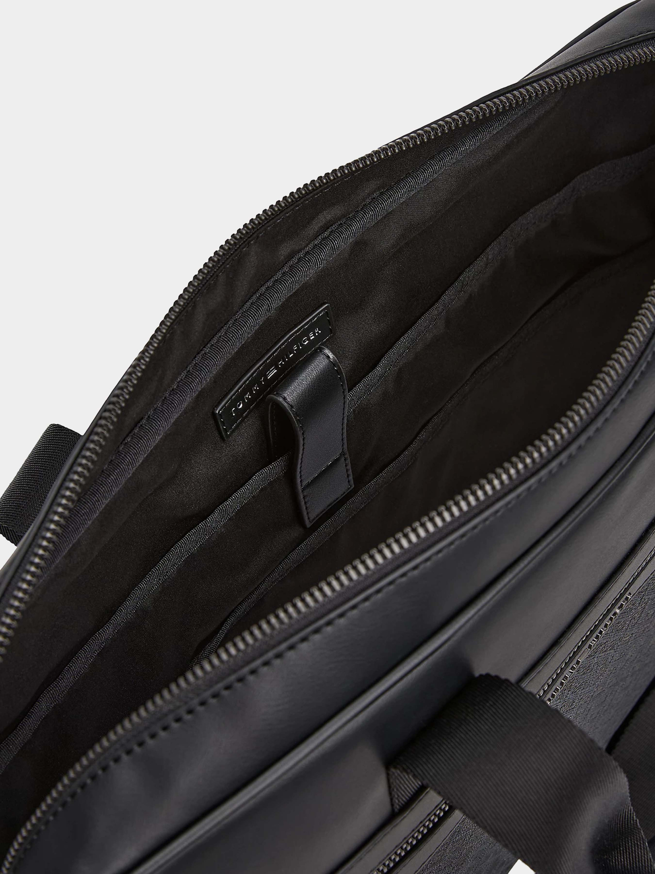 Сумки Tommy Hilfiger модель AM0AM13491-BDS Фото