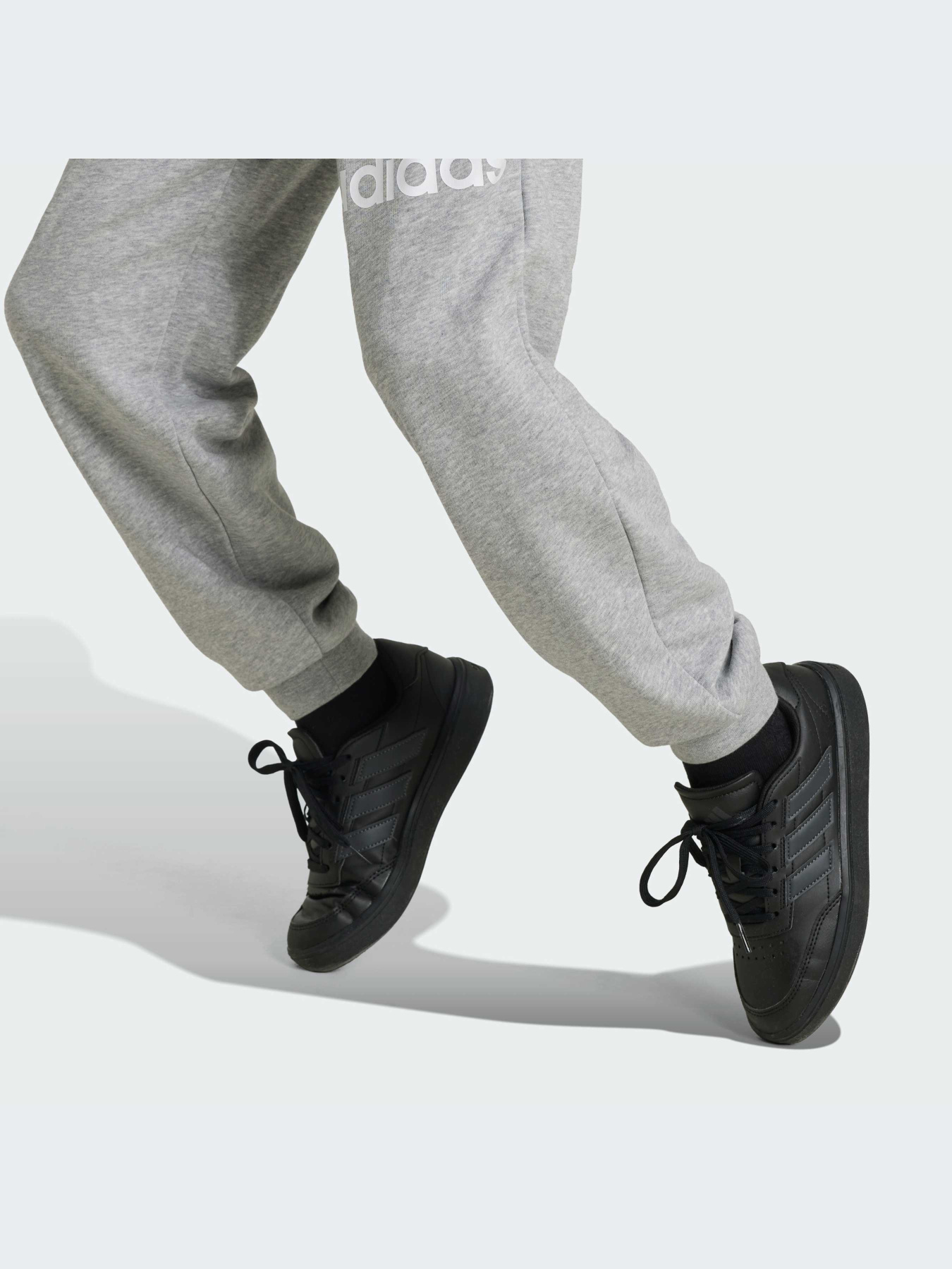 Брюки Adidas модель IX9587-KZ Фото