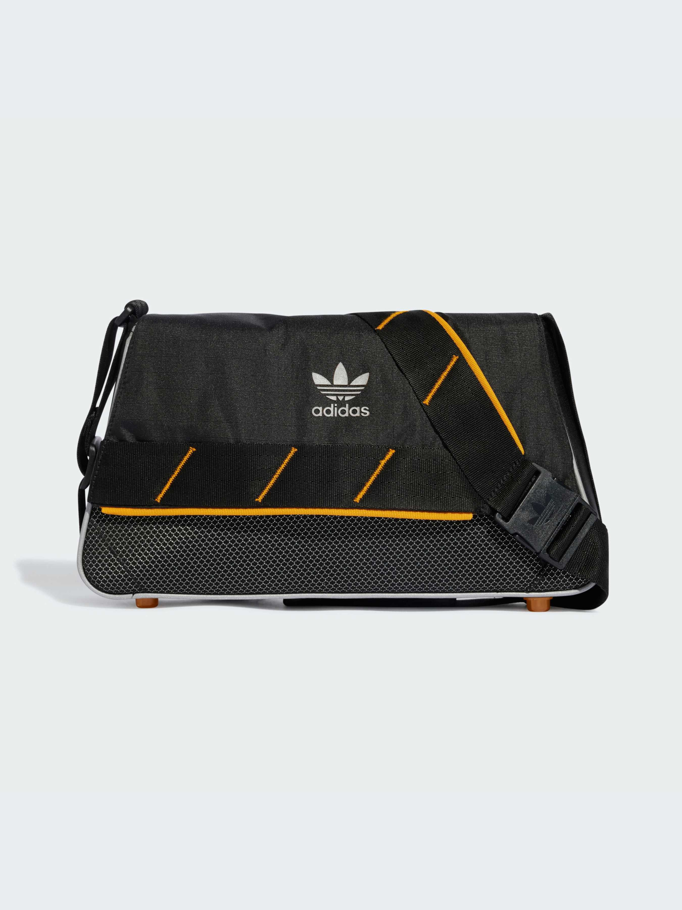 Сумки Adidas модель IW8625-KZ Фото