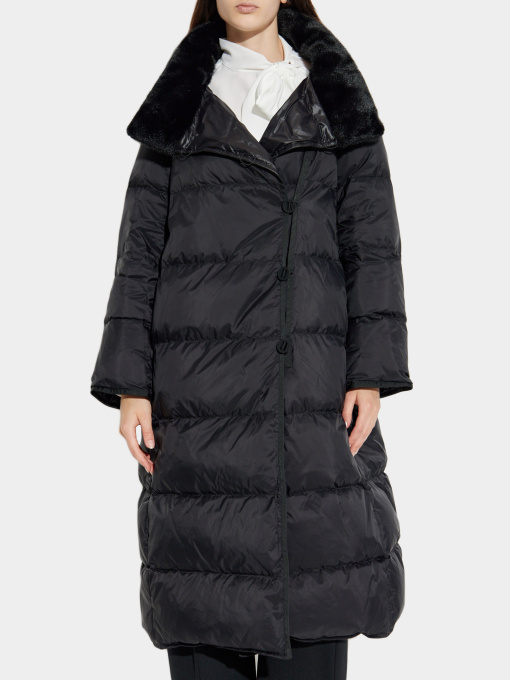 Куртки и дубленки Emporio Armani модель EW001395-AF12645-UC001 Фото