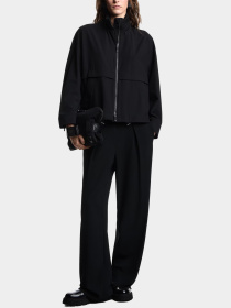 Куртки и дубленки Emporio Armani модель EW002948-AF19594-UC001 Фото