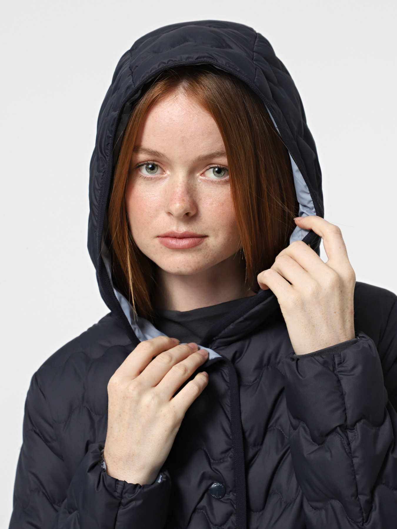 Куртки и дубленки Geox модель W5625L-T3152-F1624 Фото