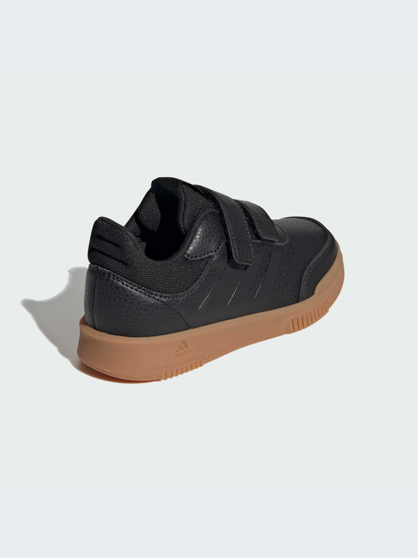 Кроссовки Adidas модель IF1726-KZ Кроссовки Adidas модель IF1726-KZ Фото