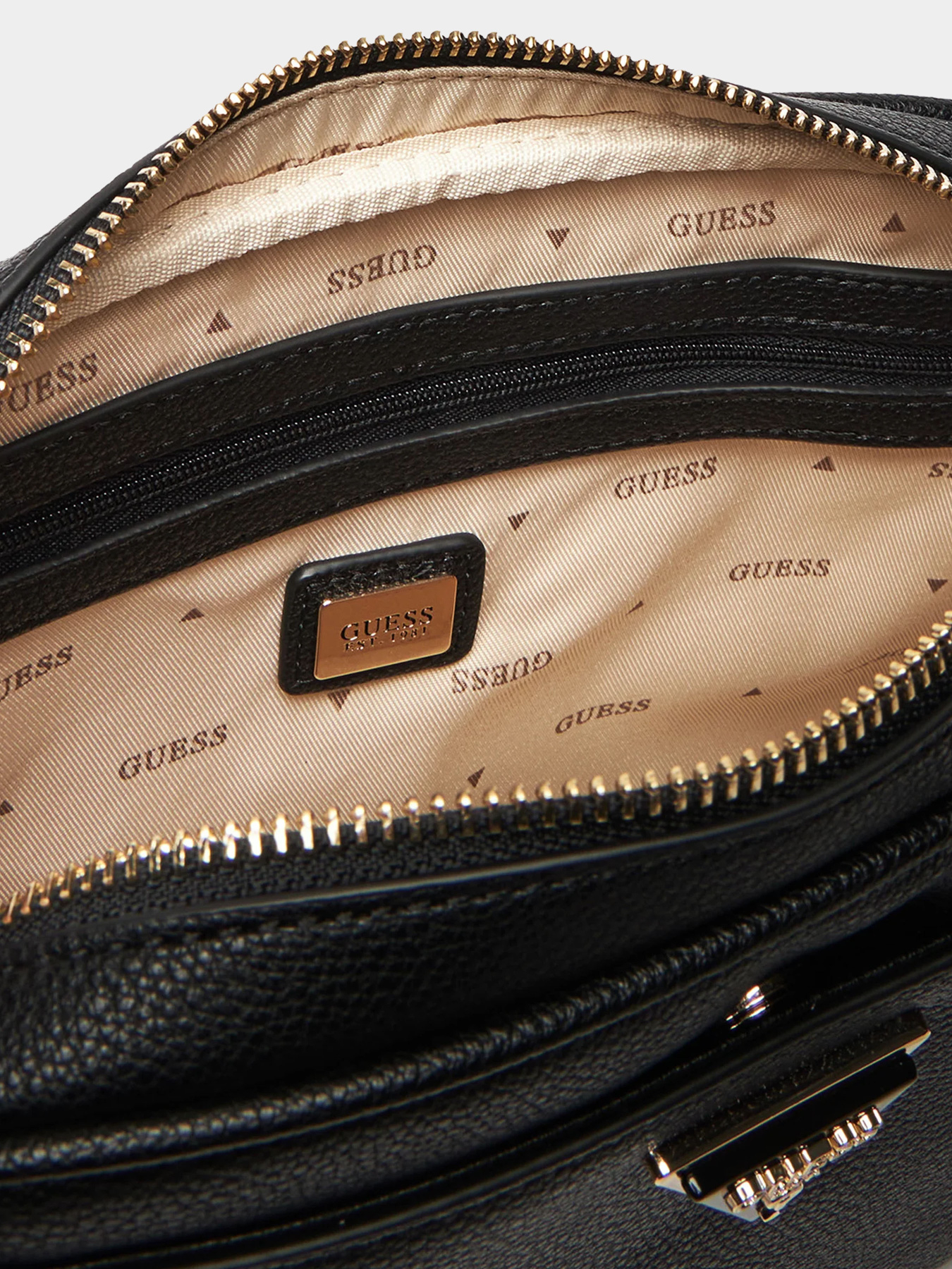 Сумки GUESS модель HWBG69-74140-BLA Фото