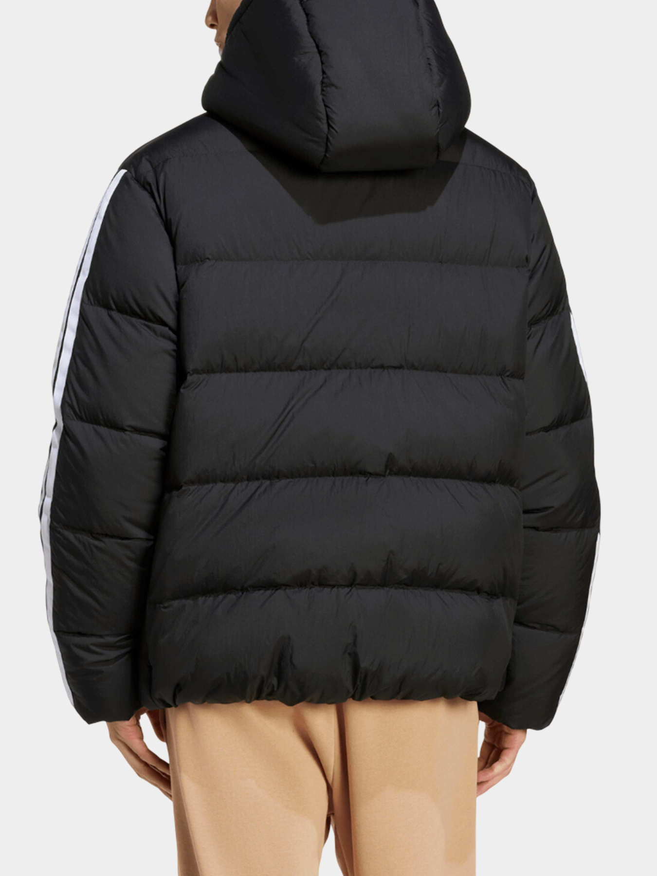 Куртки и дубленки Adidas модель JM4165 Фото
