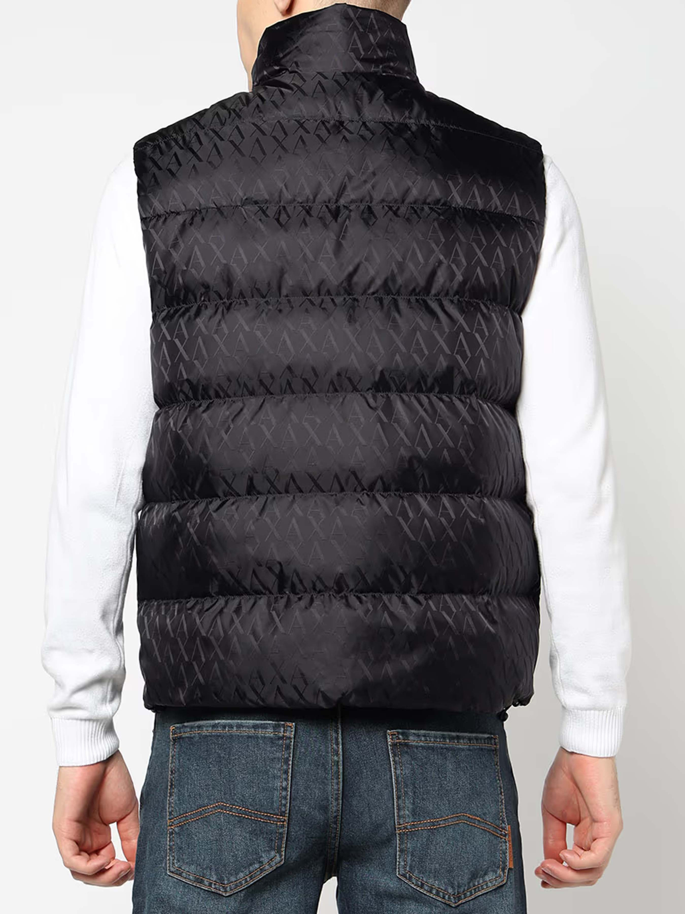 Куртки и дубленки Armani Exchange модель XM001581-AF16628-UB101 Фото