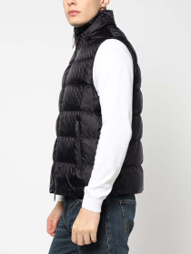 Куртки и дубленки Armani Exchange модель XM001581-AF16628-UB101 Фото