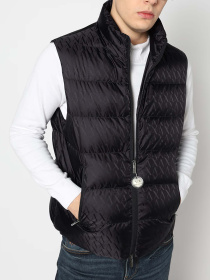 Куртки и дубленки Armani Exchange модель XM001581-AF16628-UB101 Фото