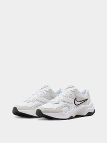 Кроссовки NIKE модель FJ3794-102 Фото