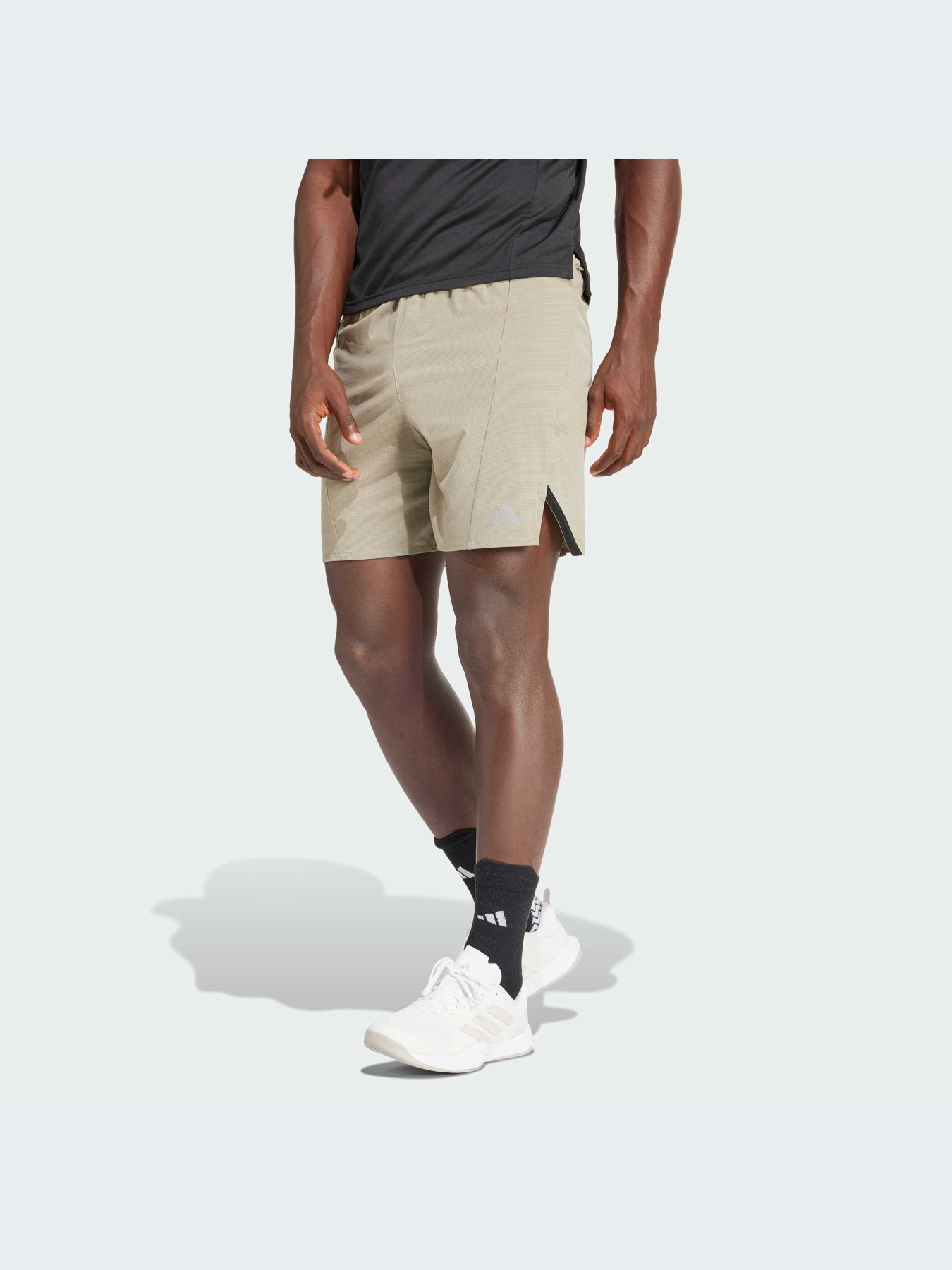 Шорты Adidas модель JE3086-KZ Шорты Adidas модель JE3086-KZ Фото