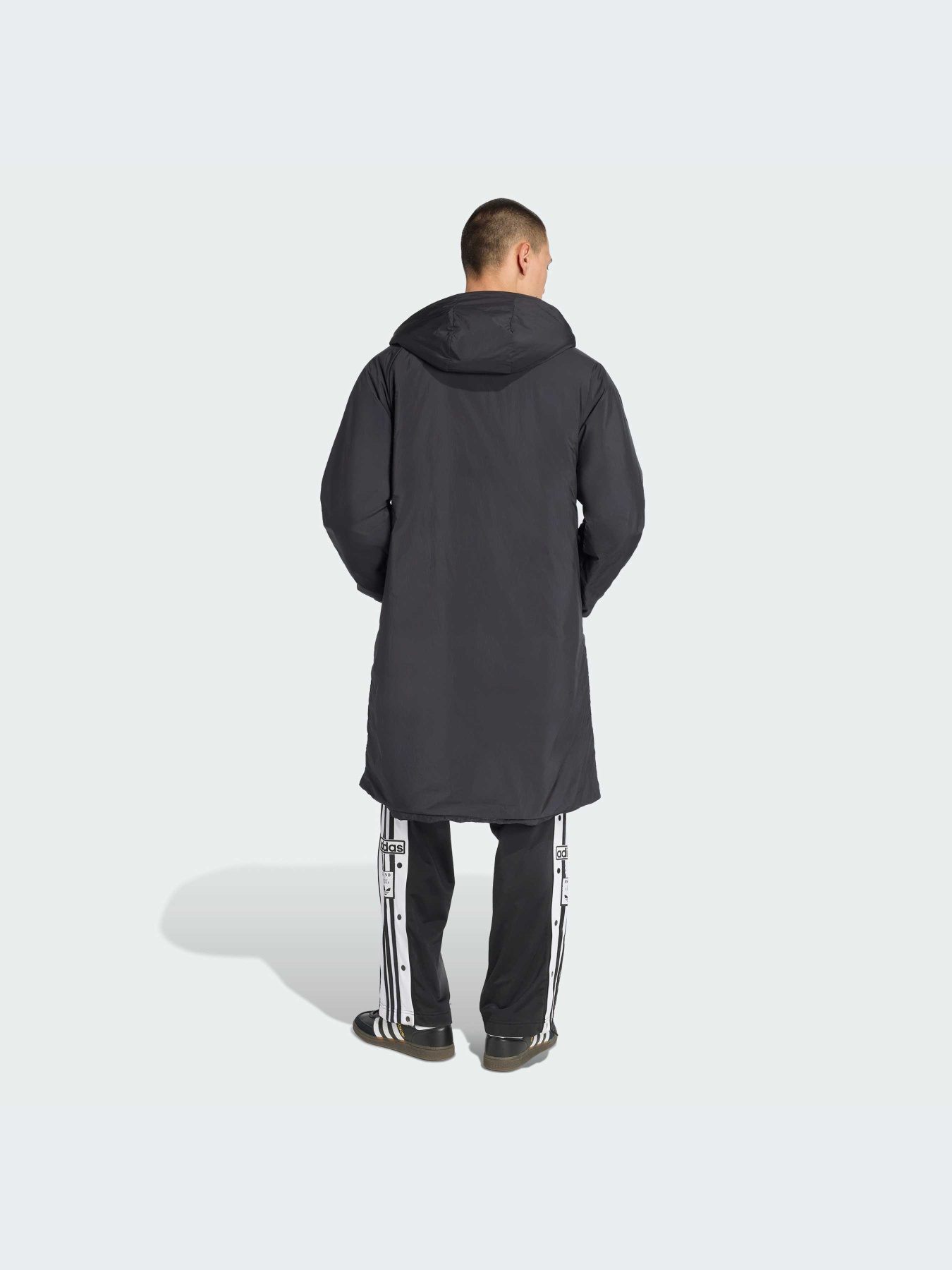 Куртки и дубленки Adidas модель JW5834-KZ Фото