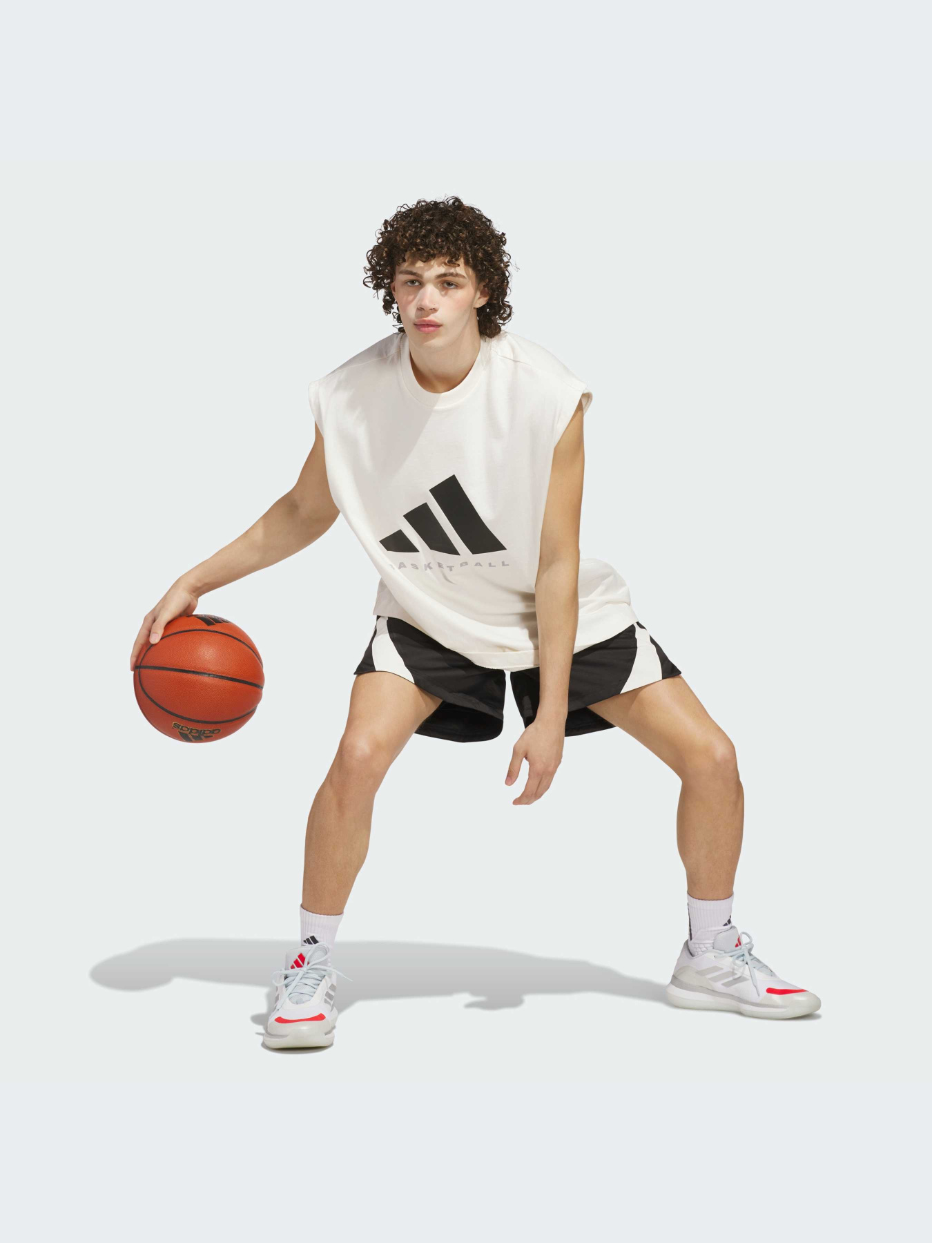 Шорты Adidas модель KB0557-KZ Фото