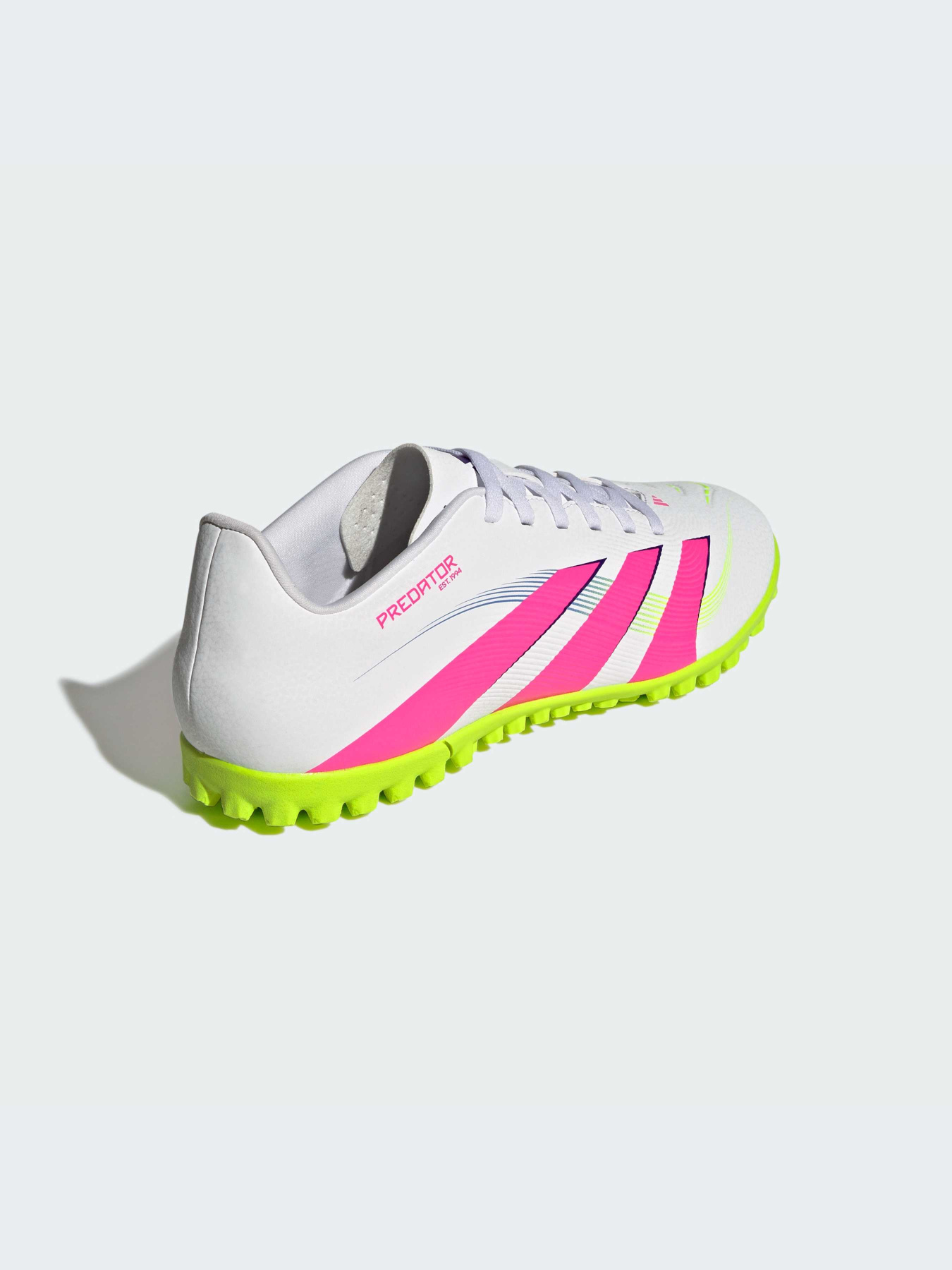 Кроссовки Adidas Predator модель ID3785-KZ Фото