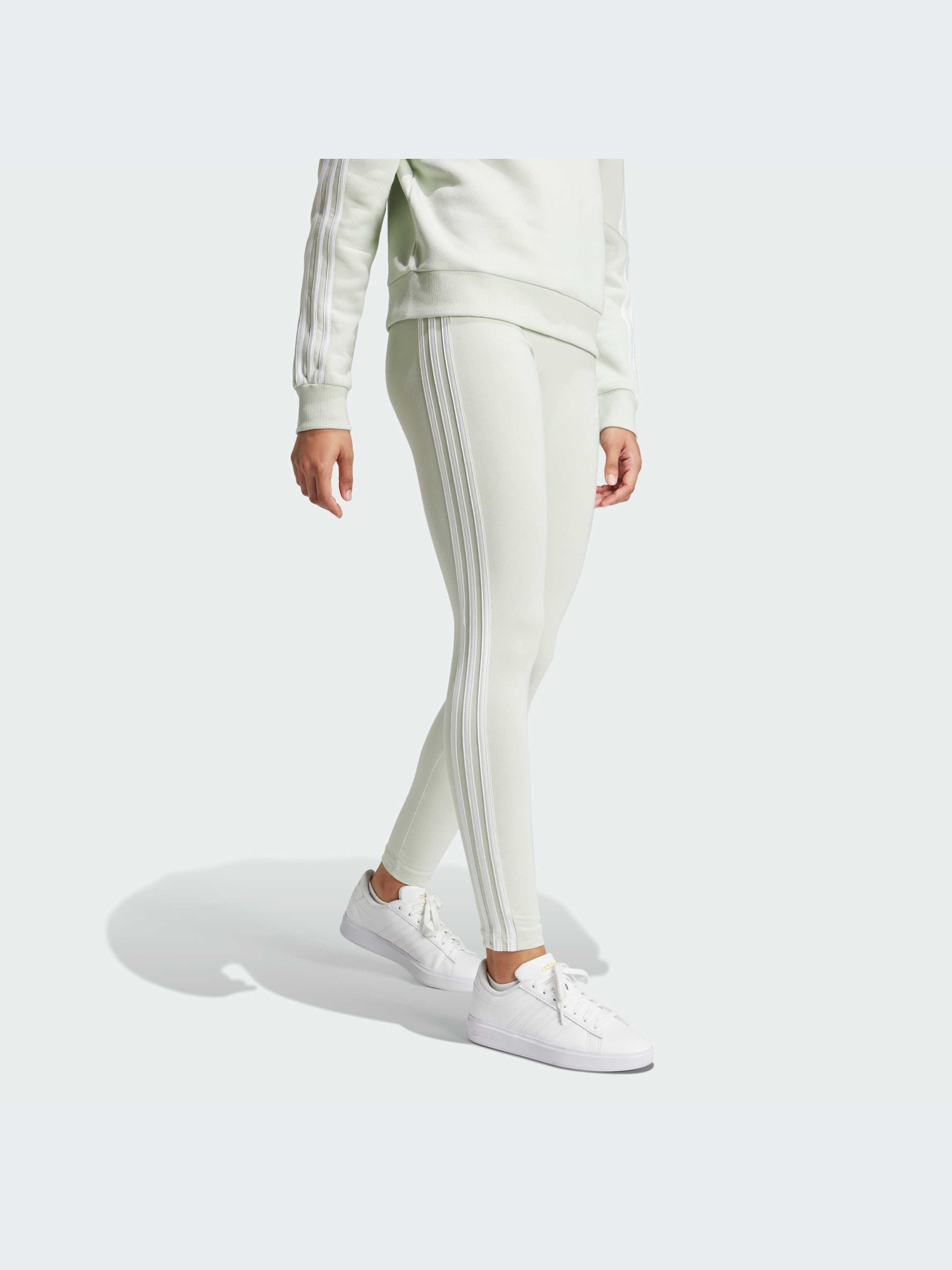 Брюки Adidas модель IY4191-KZ Фото
