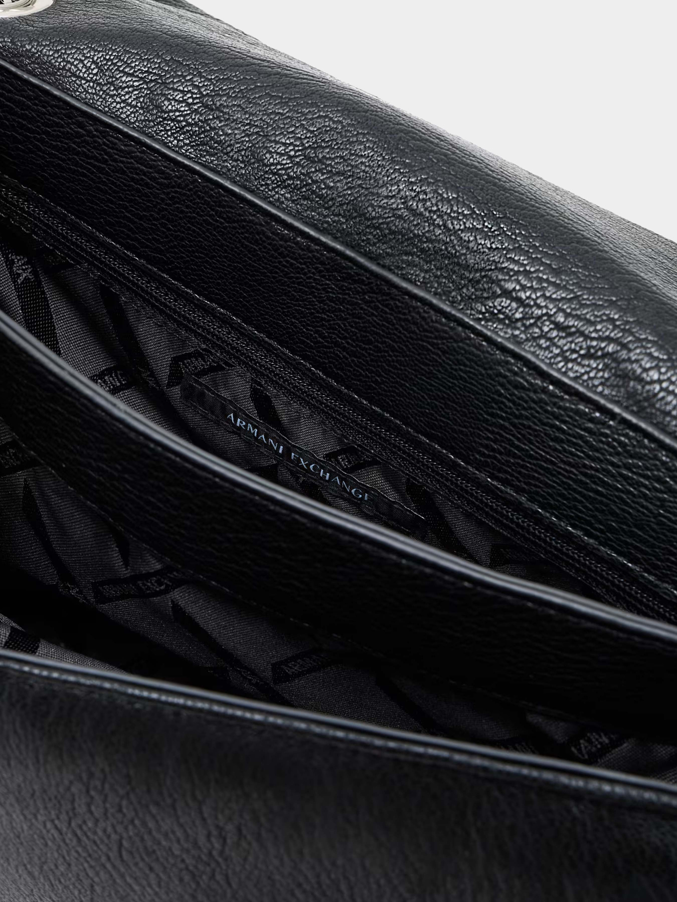 Сумки Armani Exchange модель XW000355-AF17240-UC001 Фото