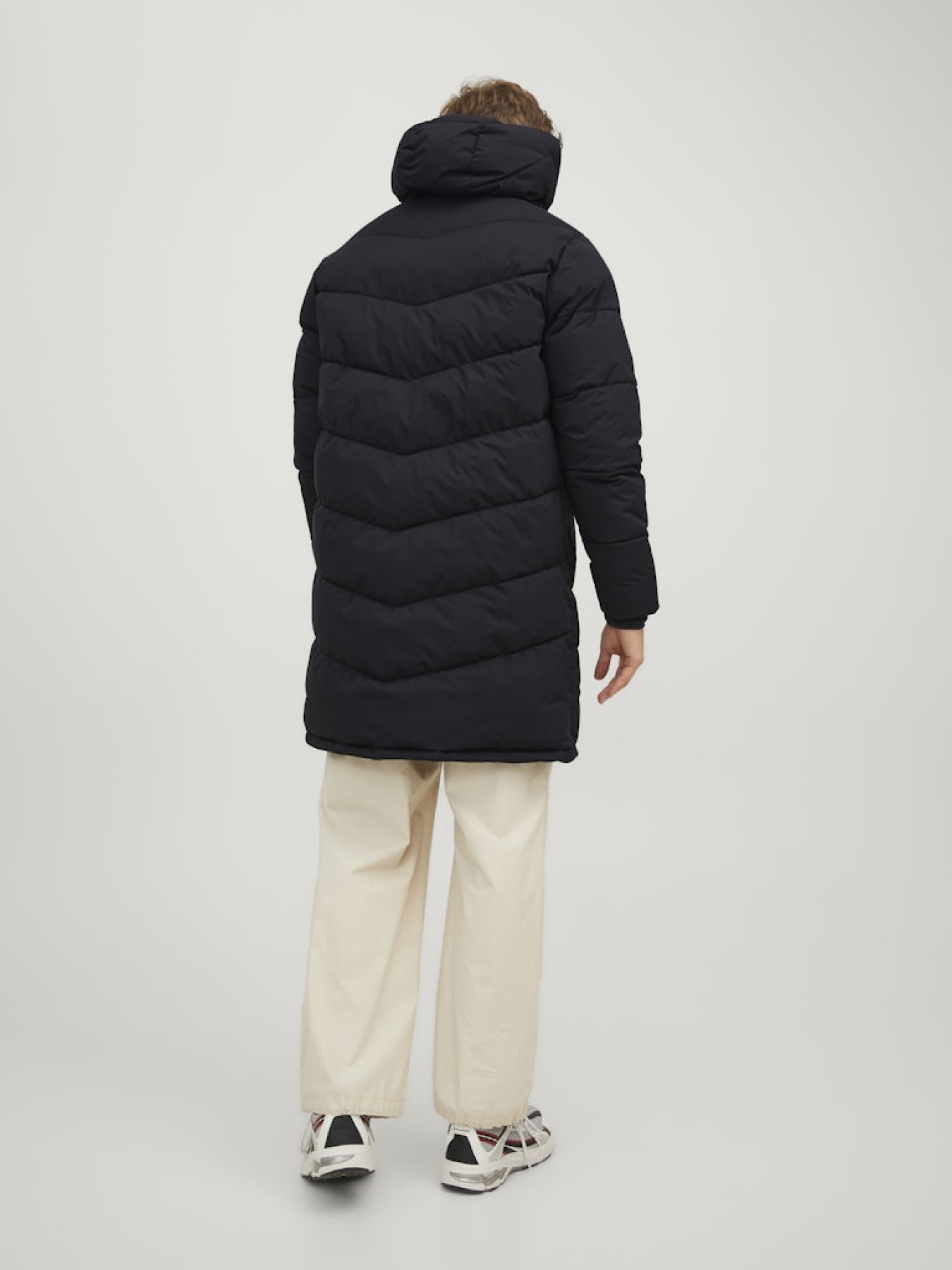 Куртки и дубленки JACK & JONES модель 12238852_Black Фото