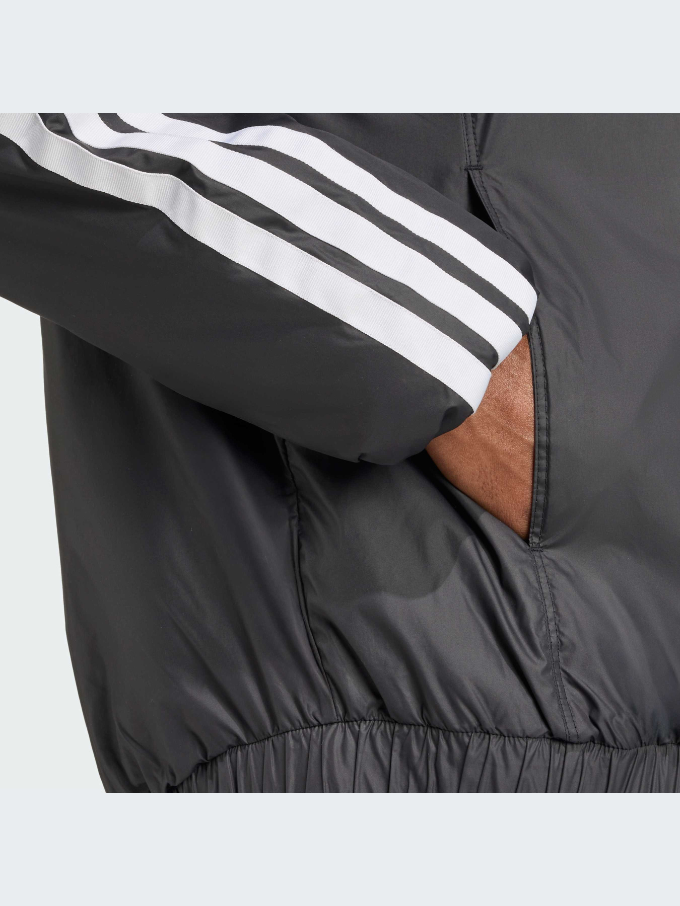 Куртки и дубленки Adidas модель JV5172-KZ Фото