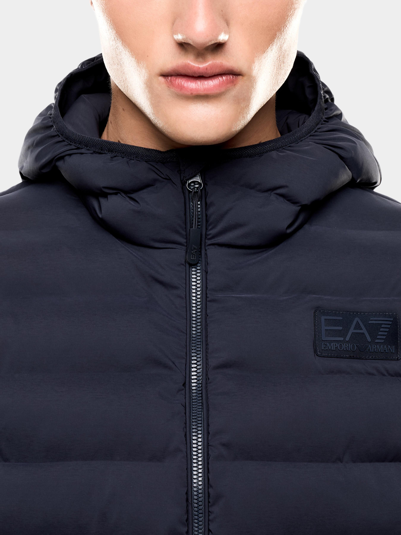 Куртки и дубленки EA7 модель 7M000686-AF15953-UB102 Фото
