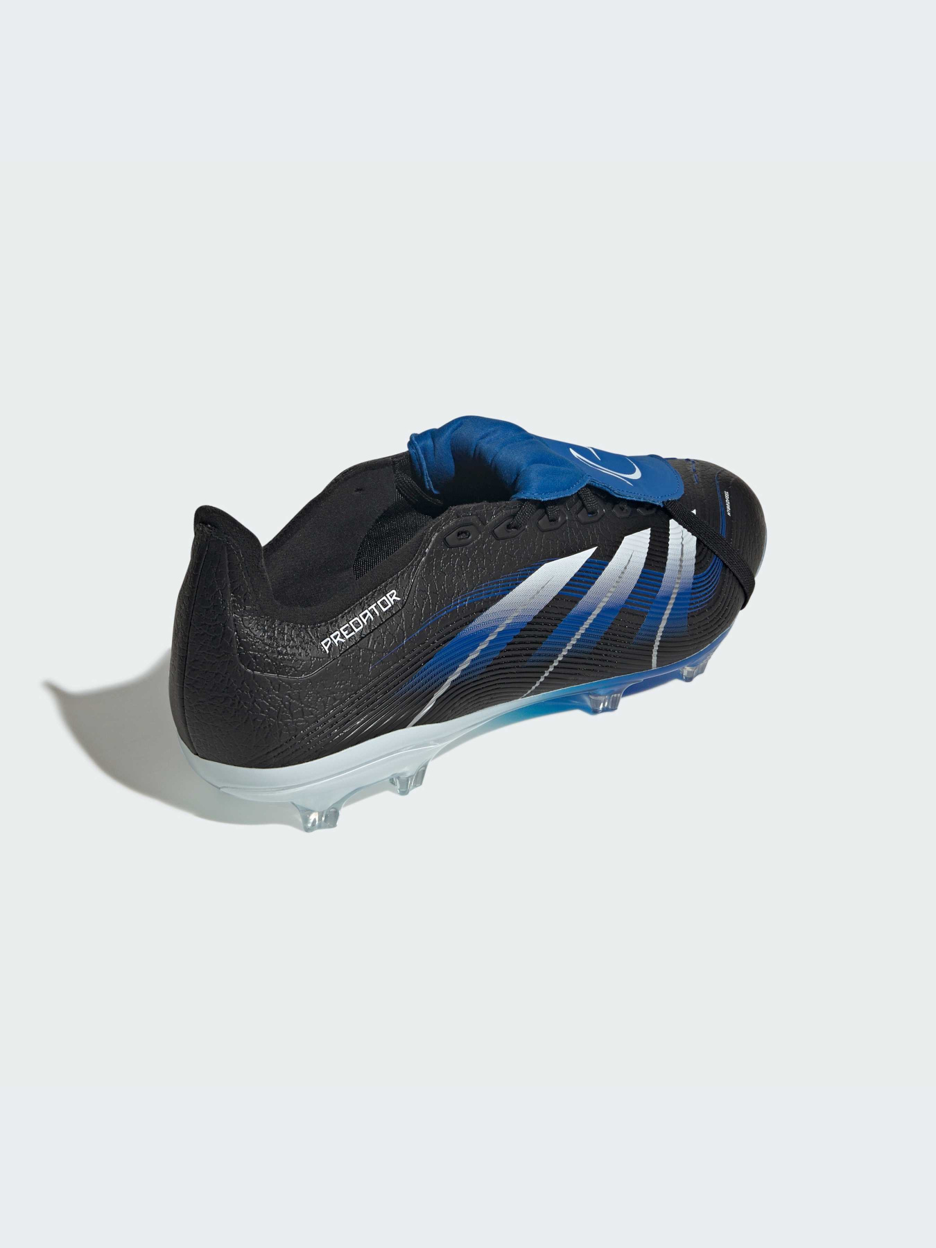 Кроссовки Adidas Predator модель JS4270-KZ Фото