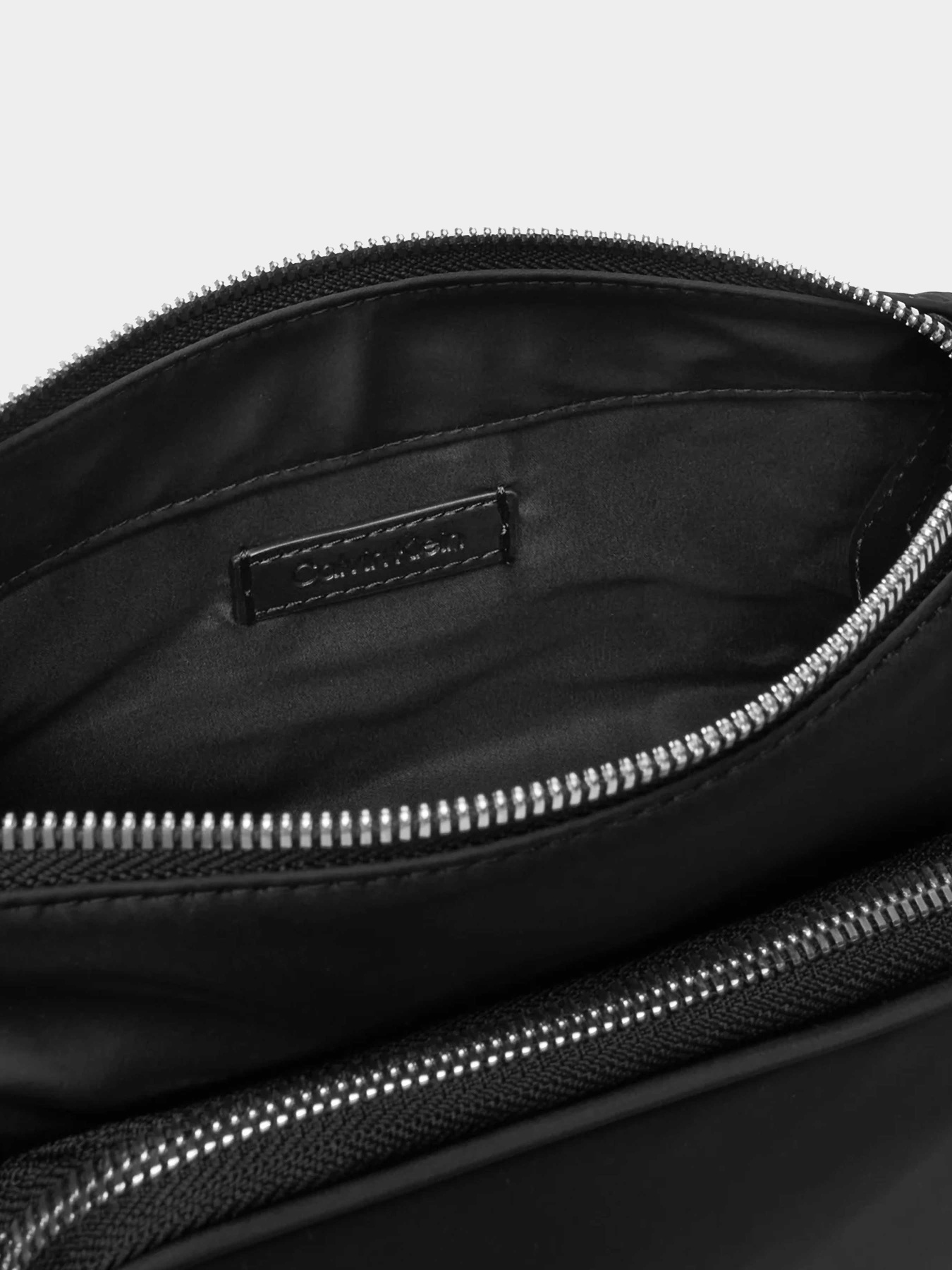 Сумки Calvin Klein модель LV04F3132G-UB1 Фото