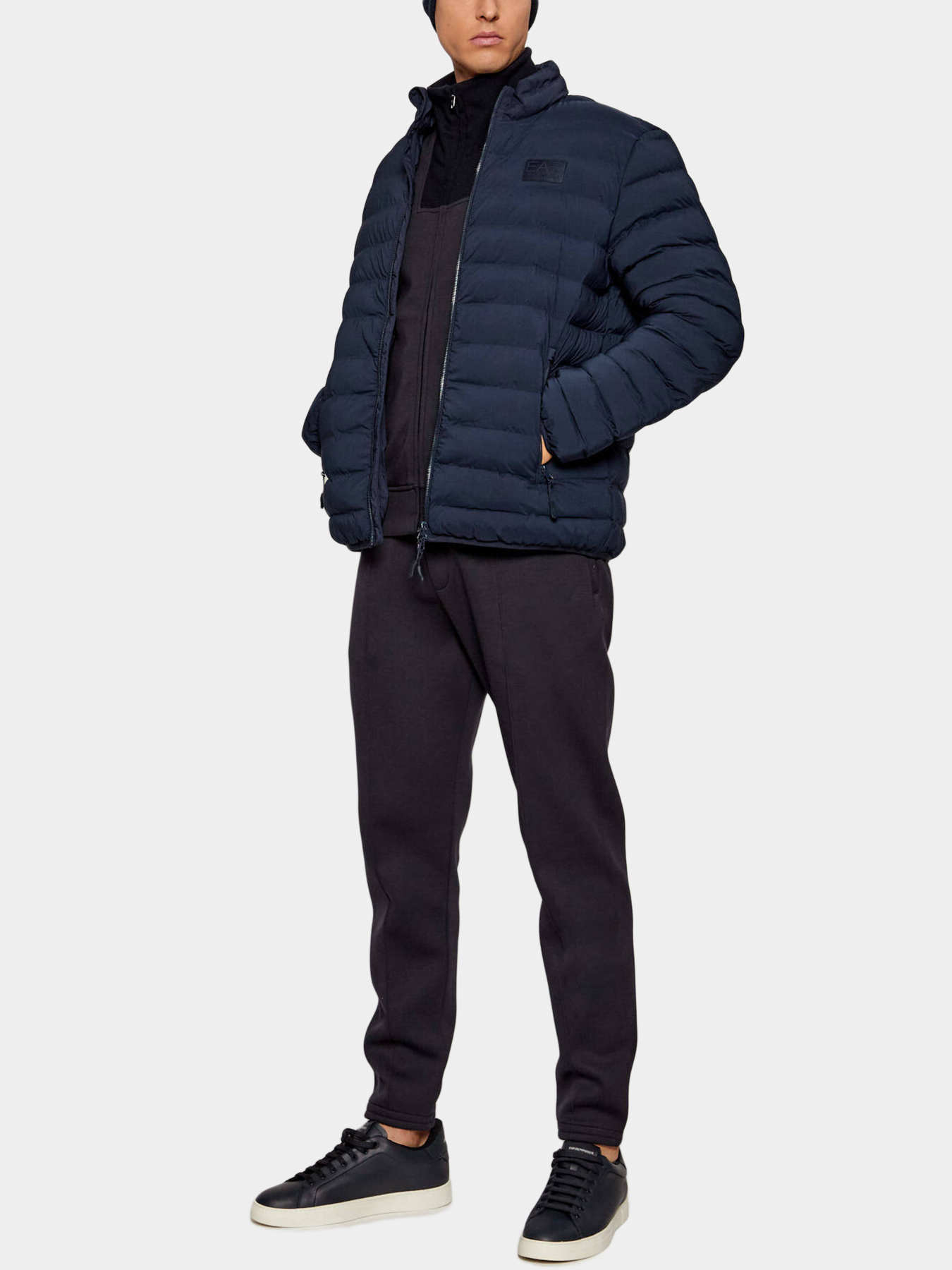 Куртки и дубленки EA7 модель 7M000684-AF15953-UB102 Фото