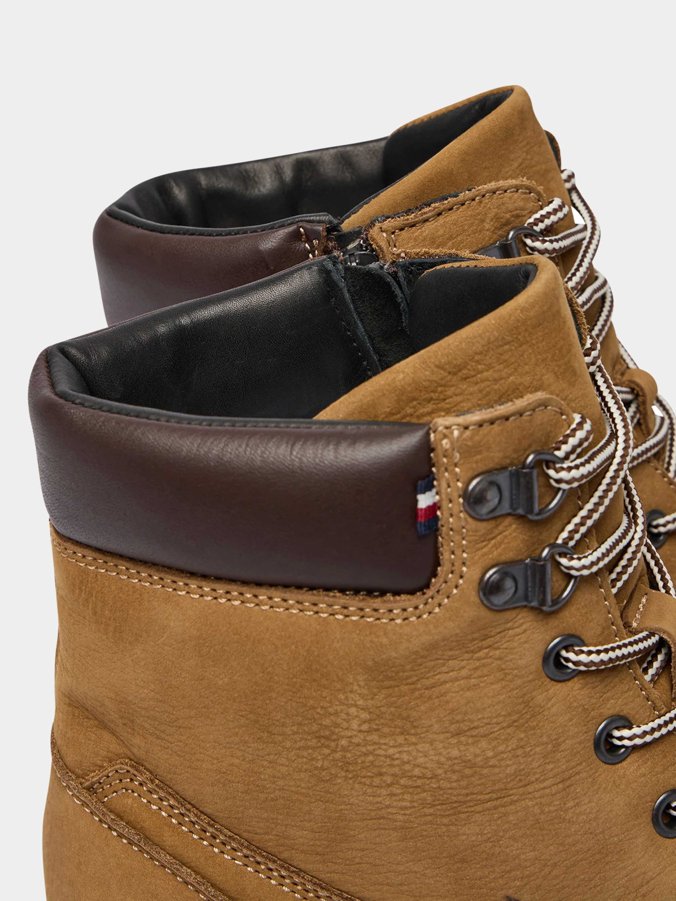 Ботинки и сапоги Tommy Hilfiger модель FM0FM05563-GWJ Фото