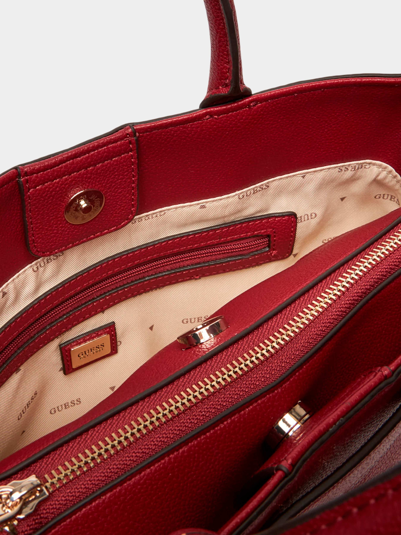 Сумки GUESS модель HWBG85-46070-RED Фото