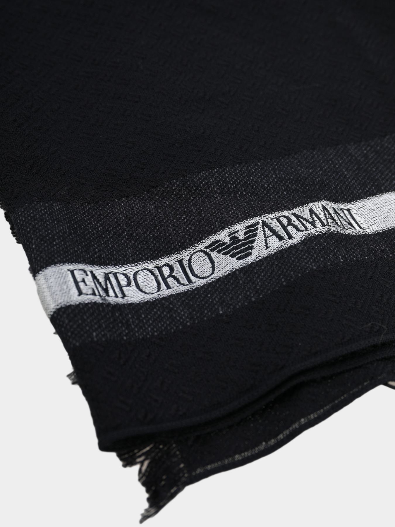 Шарфы и платки Emporio Armani модель EM003846-AF20010-UC001 Фото