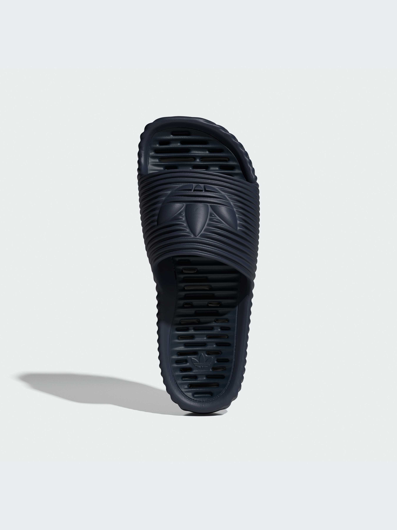 Шлёпанцы Adidas Adilette модель JR3615-KZ Шлёпанцы Adidas Adilette модель JR3615-KZ Фото