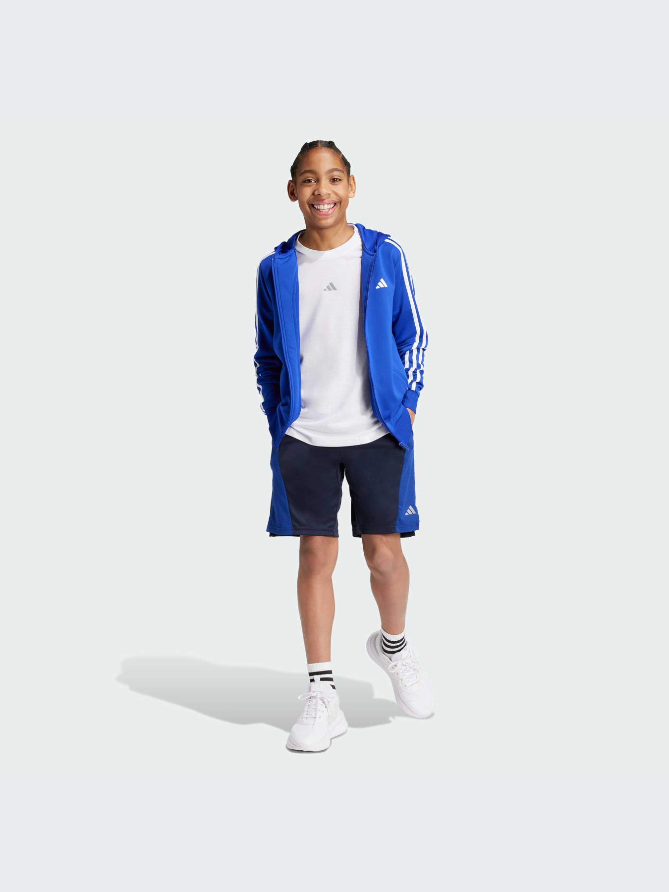 Худи и свитшоты Adidas модель IP2418-KZ Фото