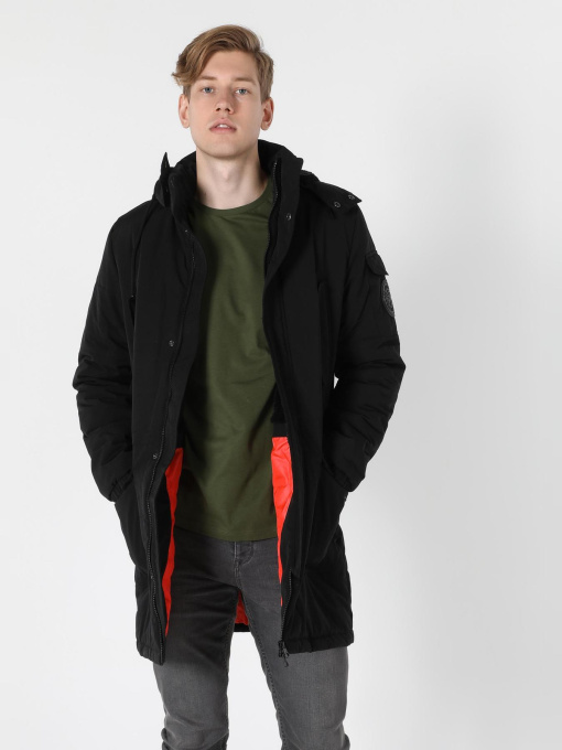 Куртки и дубленки Colin’s модель CL1054812_BLK Фото