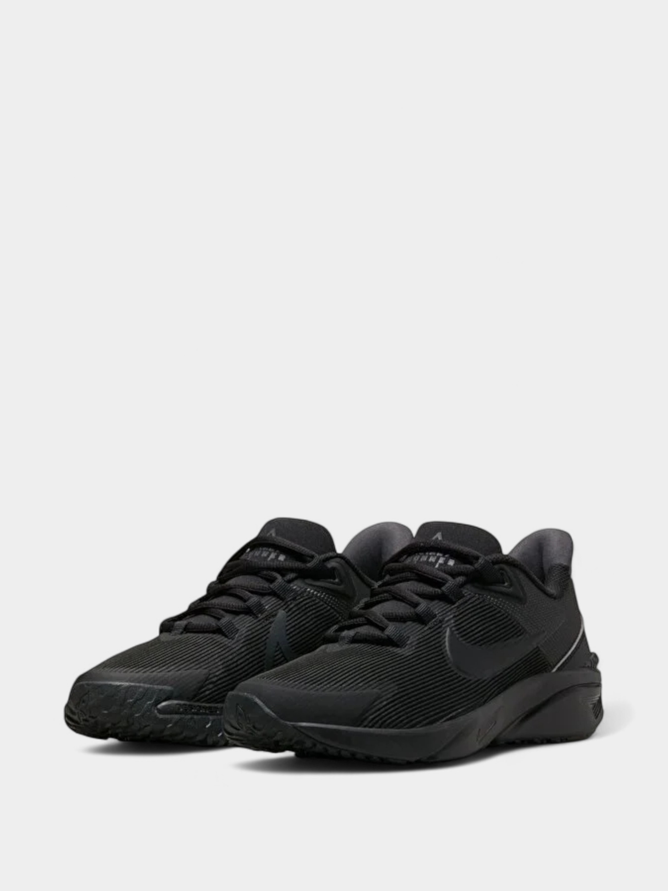 Кроссовки NIKE NIKE STAR RUNNER 4 NN (GS модель DX7615-002 Фото