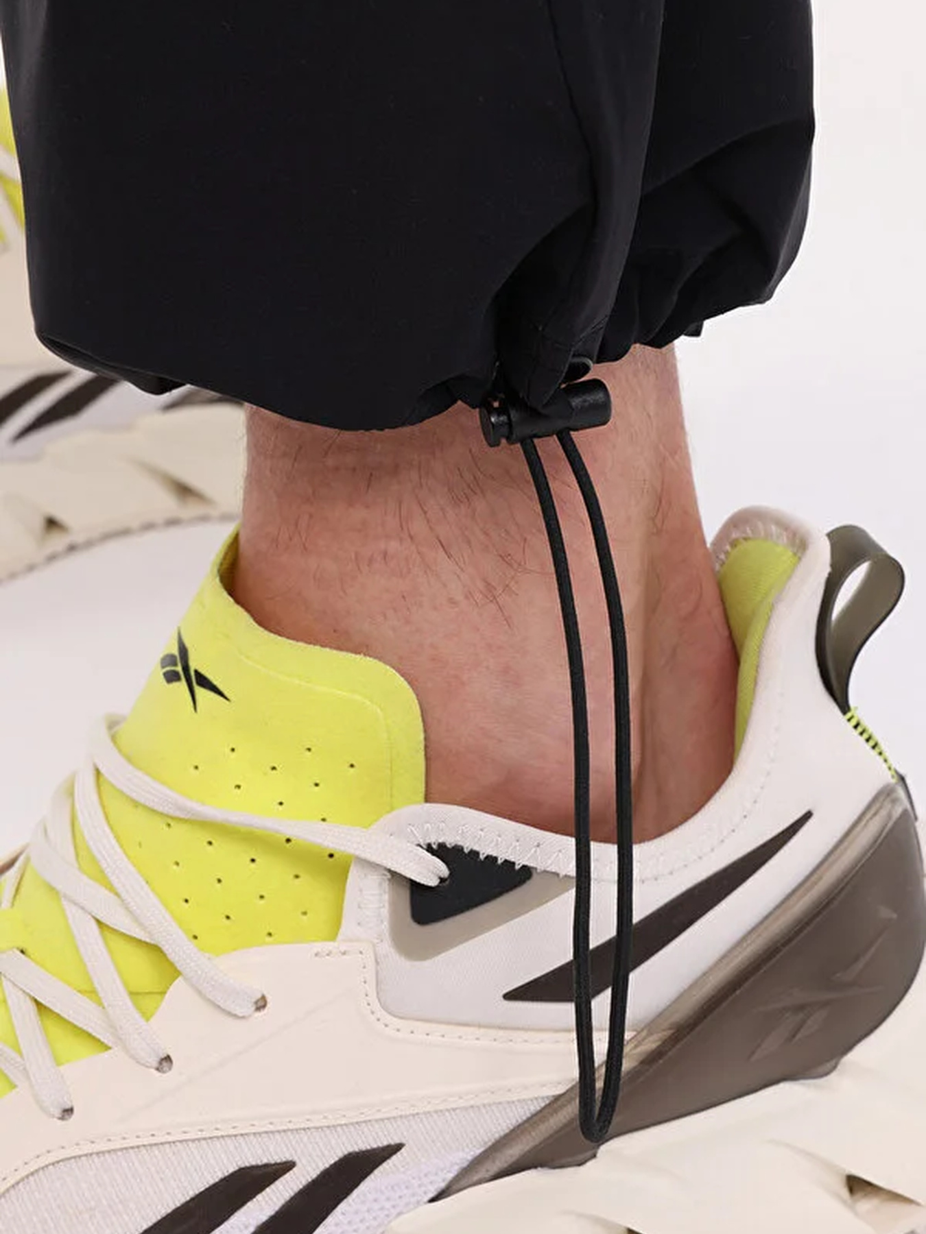 Брюки Reebok HUBERT JOGGER модель 102050500 Фото