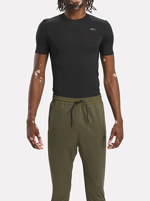 Футболки и поло Reebok COMPRESSION T-SHIRT модель 101552328 Фото