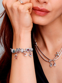 Шармы-подвески PANDORA Collabs модель 793530C01 Фото