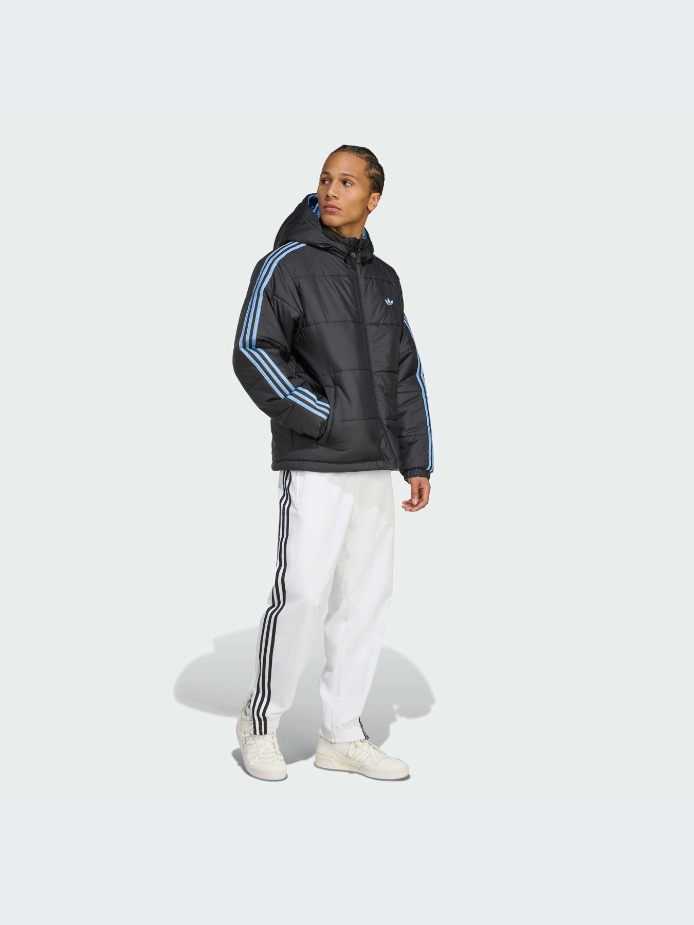 Куртки и дубленки Adidas Adicolor модель JW5846-KZ Фото