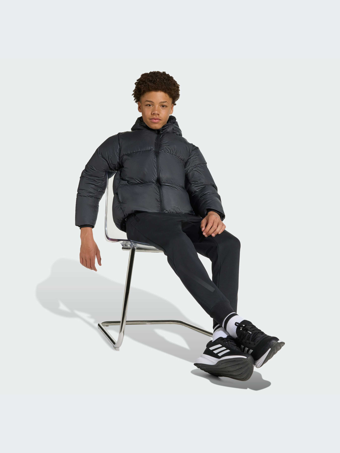 Куртки и дубленки Adidas ZNE модель JW2396-KZ Фото