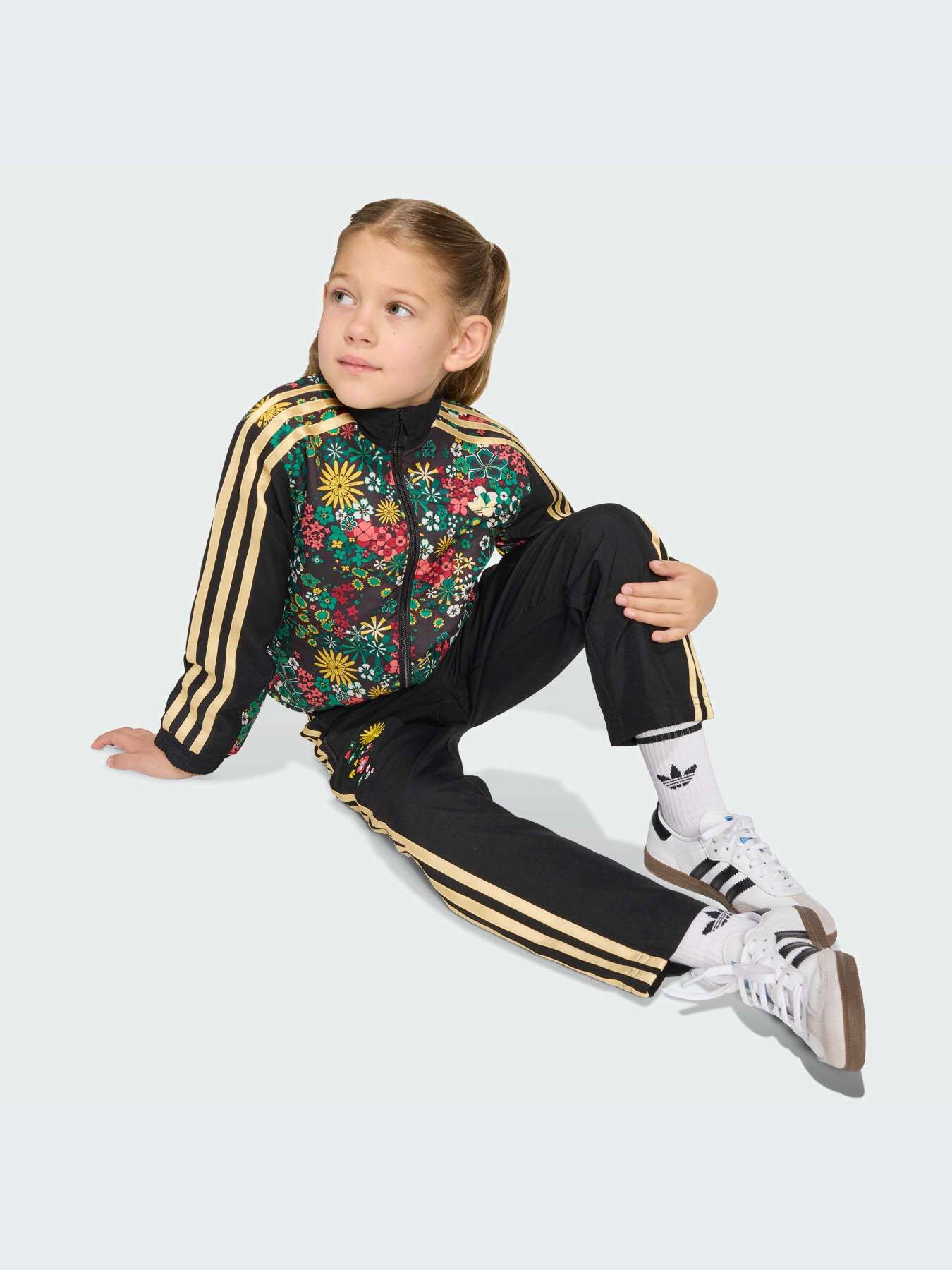 Костюмы Adidas Graphics модель KD5937-KZ Фото
