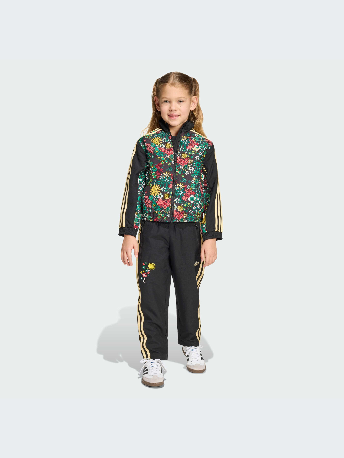 Костюмы Adidas Graphics модель KD5937-KZ Фото