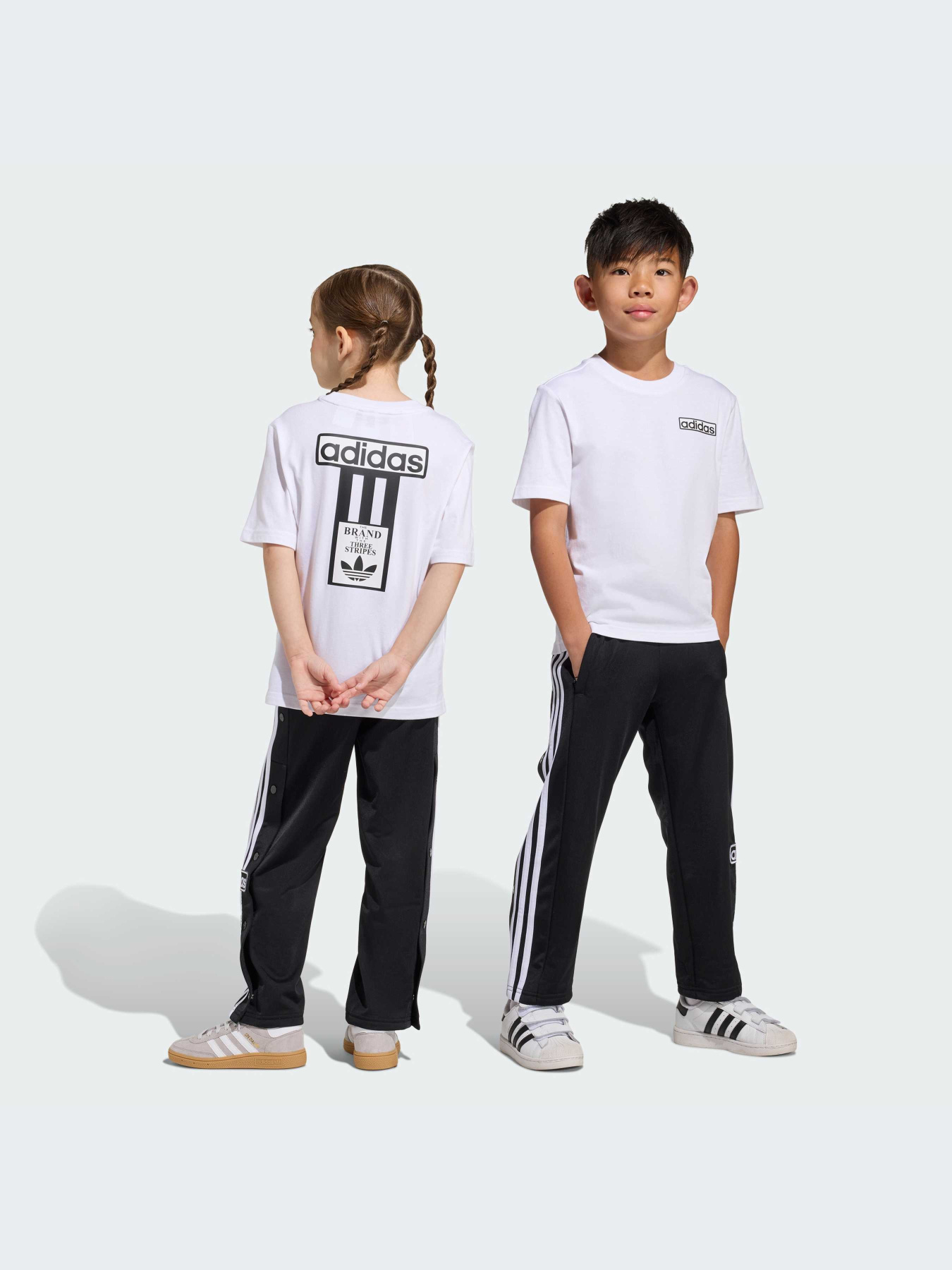Костюмы Adidas Adicolor модель KD3990-KZ Костюмы Adidas Adicolor модель KD3990-KZ Фото