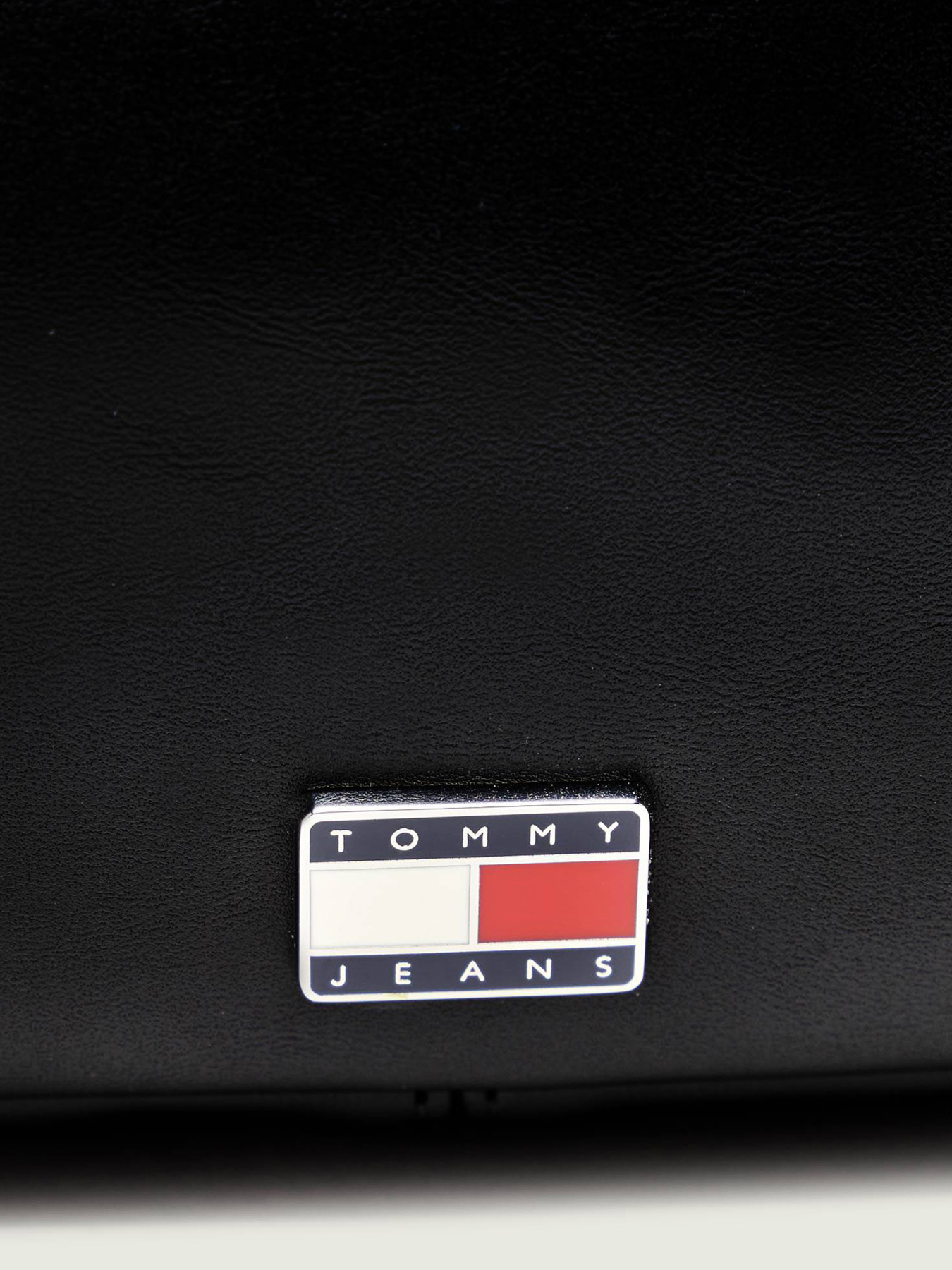 Сумки Tommy Hilfiger модель AW0AW18075-BDS Фото