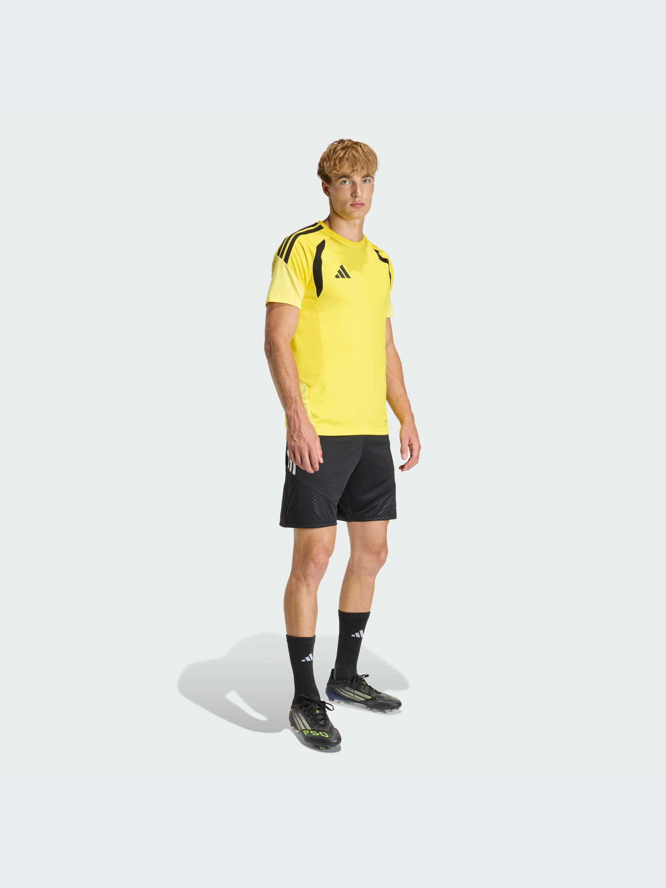 Футболки и поло Adidas Tiro модель KA7590-KZ Футболки и поло Adidas Tiro модель KA7590-KZ Фото